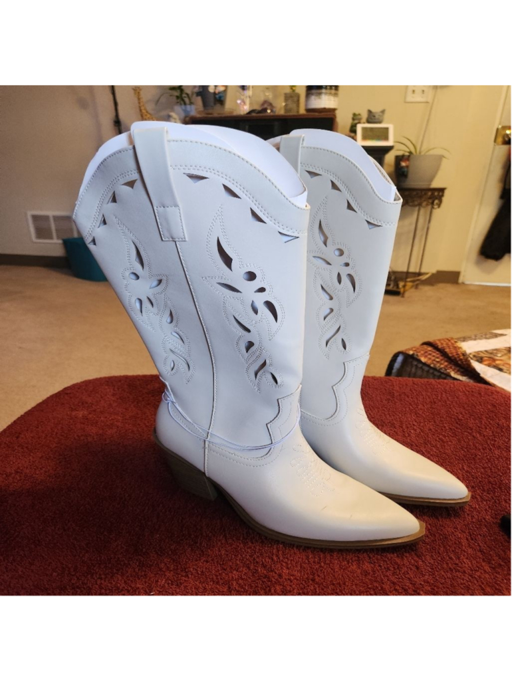 Tiana Western Boots with Memory Foam Insole - Universal Thread Cream 7.5 - Picture 4 of 11